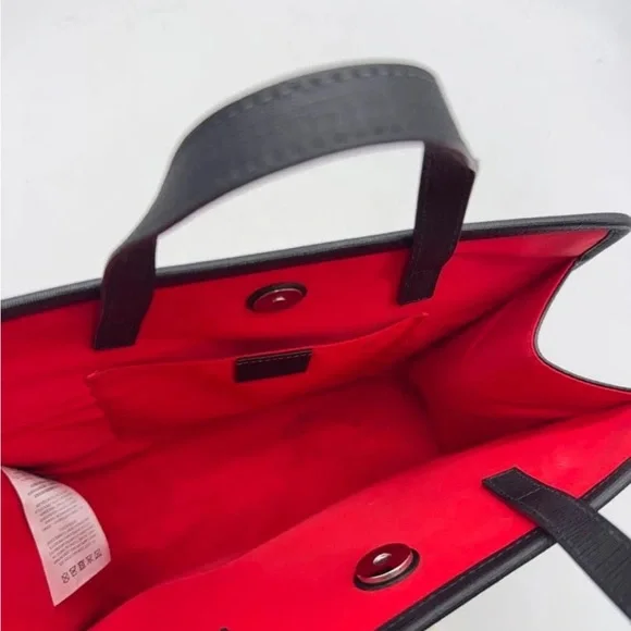 Gucci Monogram Bag with Green Cat and Red Stars - Picture 8 of 11